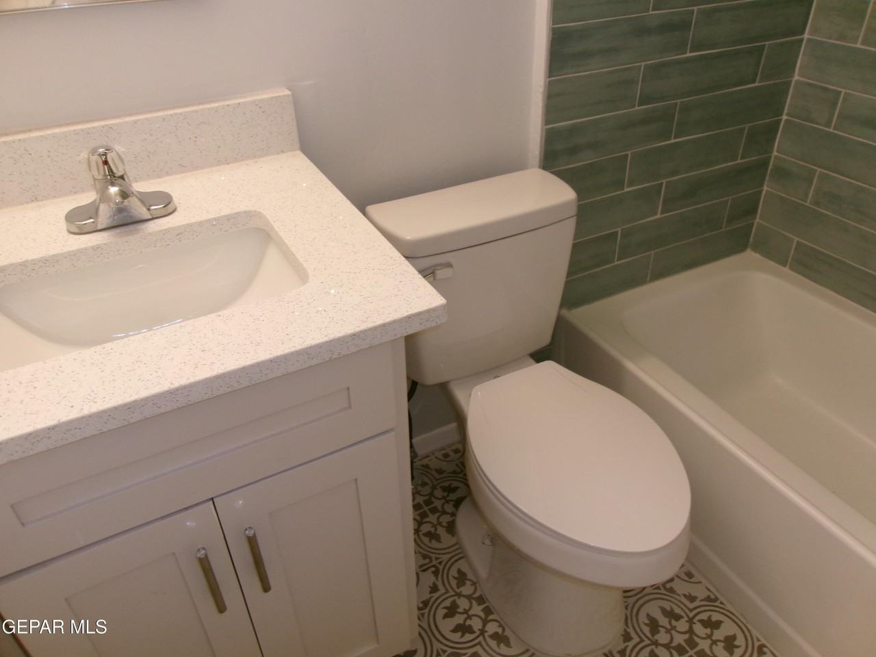 5649 Cory Dr #B - Photo 7 of 14