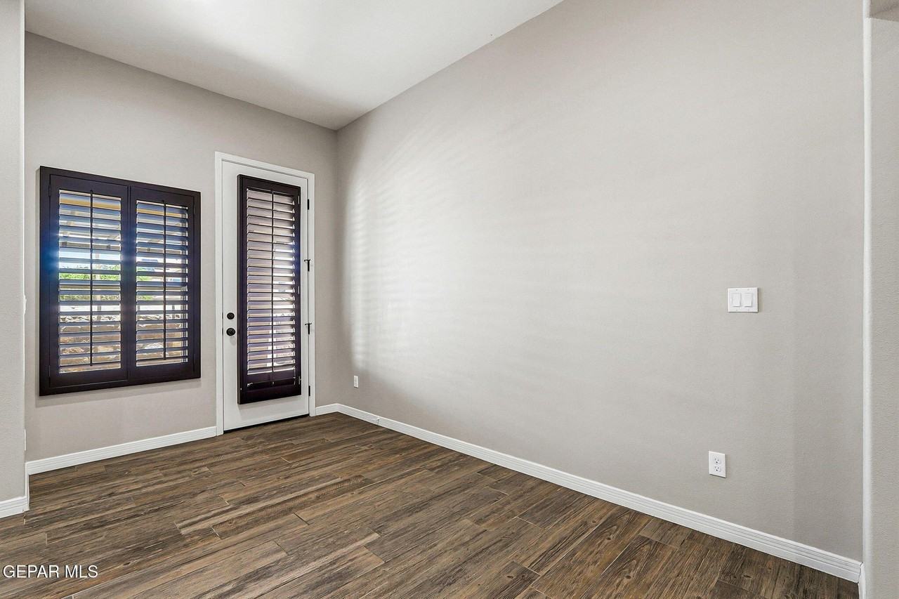 782 Lemington St - Photo 7 of 27