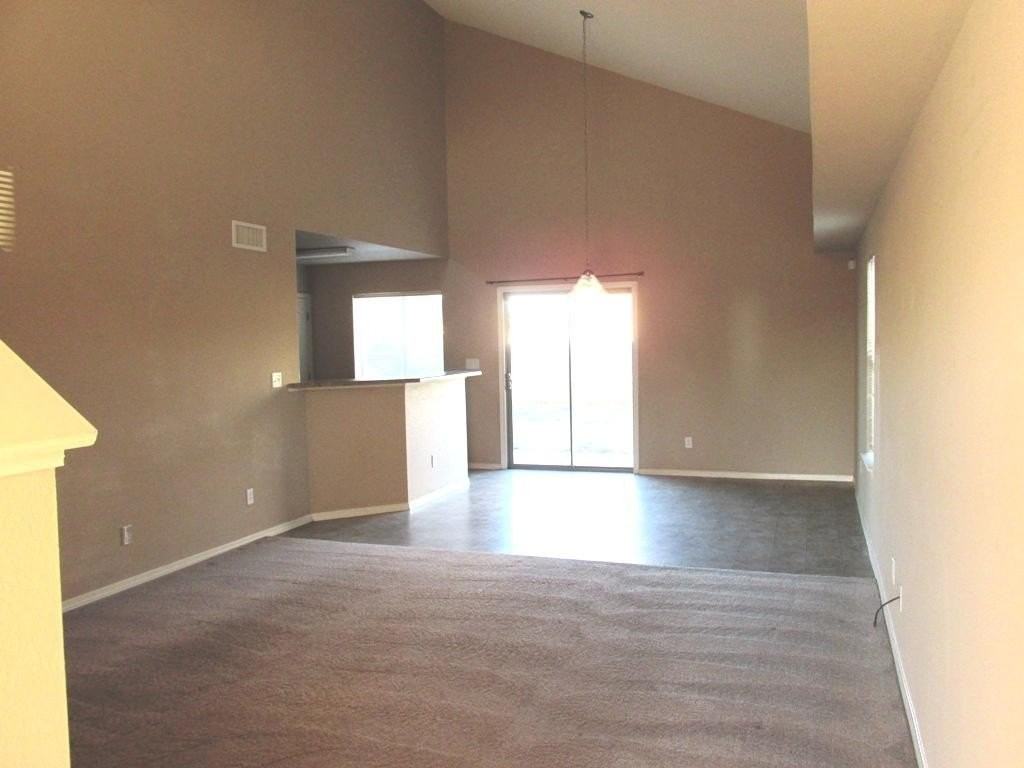 11728 Mesquite Bush Dr - Photo 4 of 22