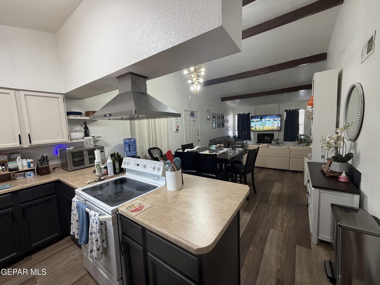 3547 E Glen Dr - Photo 4 of 19