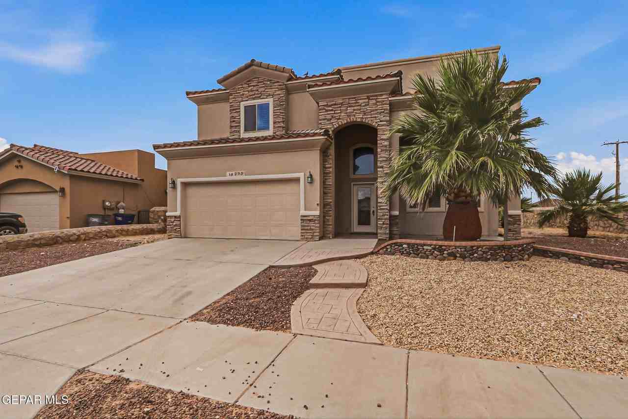 14293 Meadow Lk - Photo 3 of 50