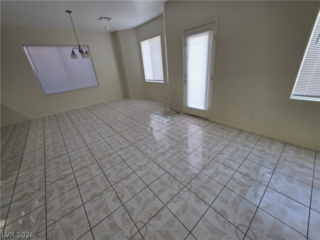 731 Emerald Idol Pl - Photo 5 of 50