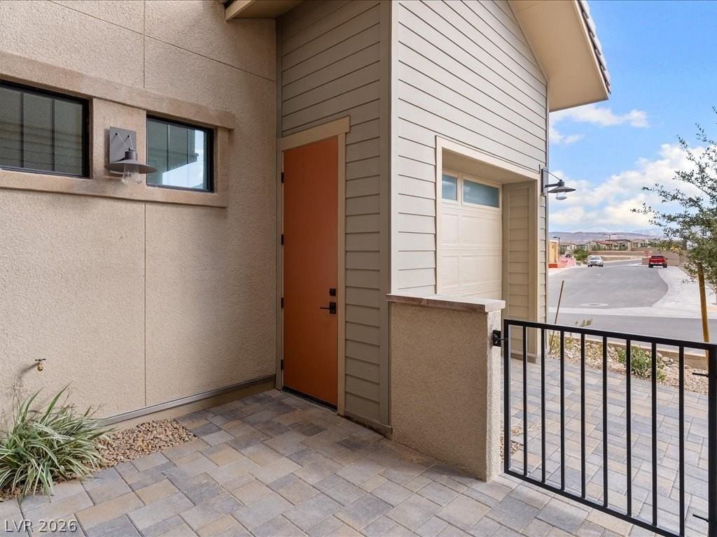 980 Natural Harmony St - Photo 5 of 50