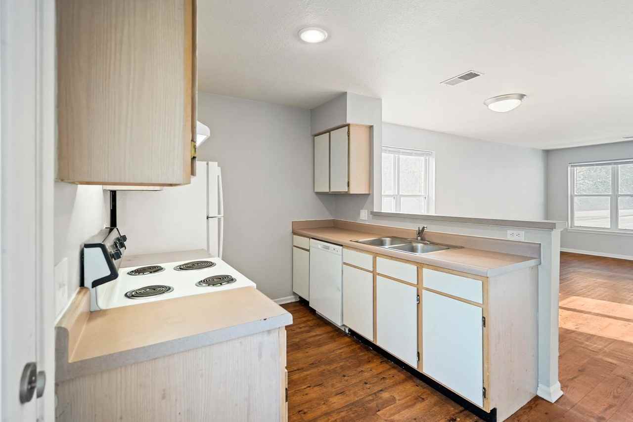 North Hampton Village - Photo 5 of 18