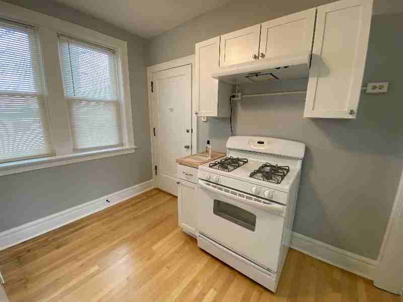 9436 Lincoln Ave - Photo 2 of 15