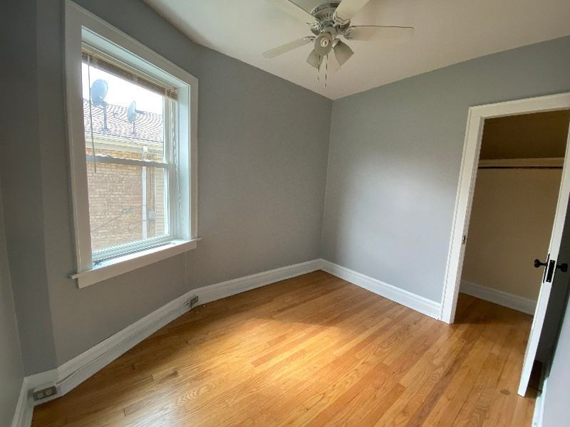 9436 Lincoln Ave - Photo 7 of 15