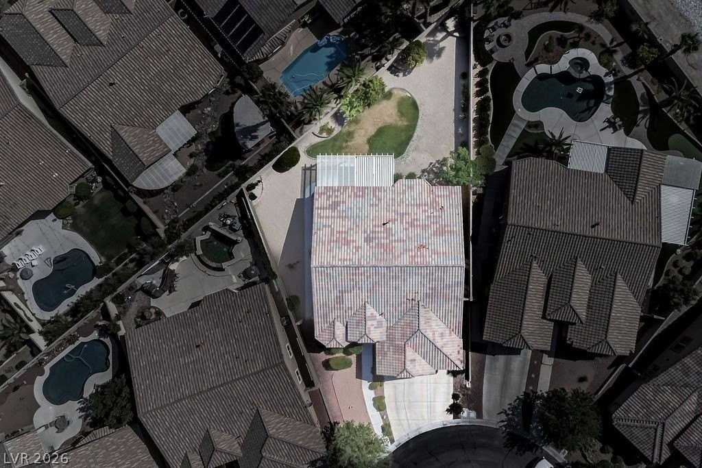 11209 Dell Cliffs Ct - Photo 2 of 27