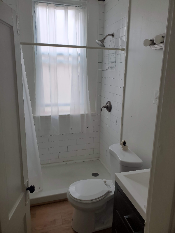 494 Pine St #1 - Photo 7 of 7