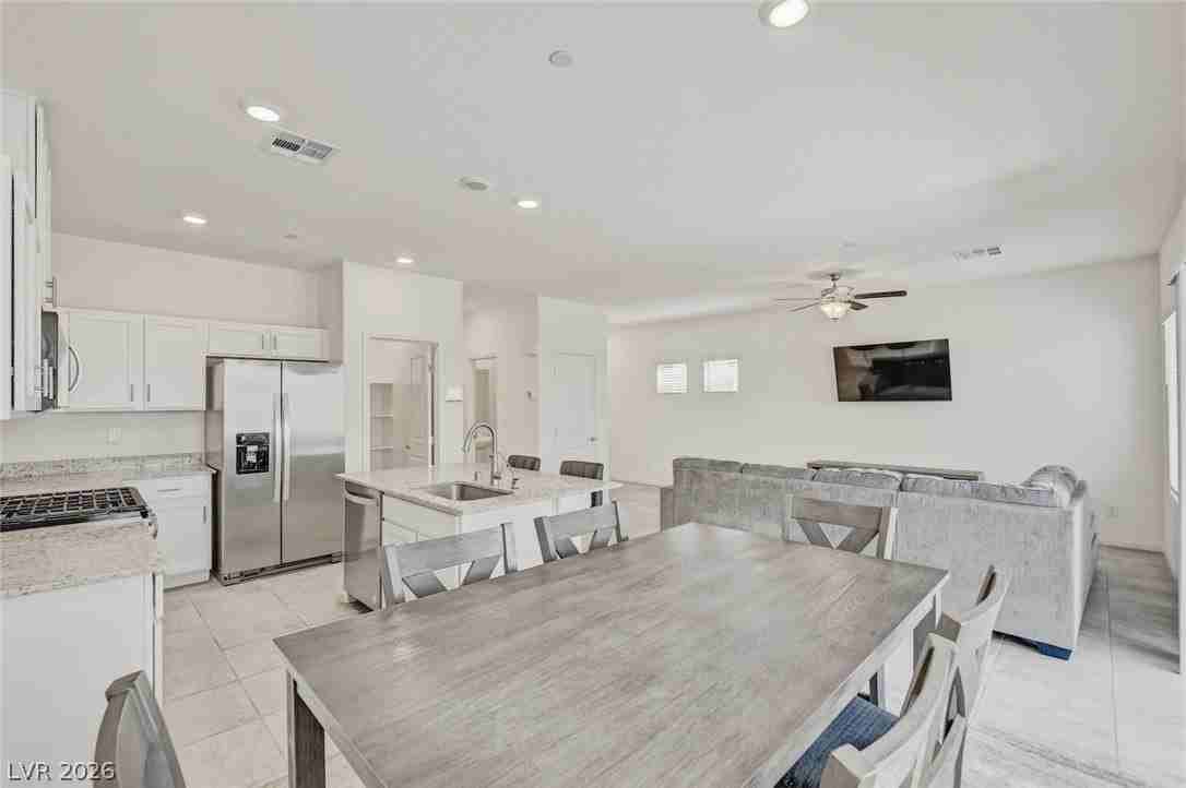 498 Canary Song Dr - Photo 6 of 41