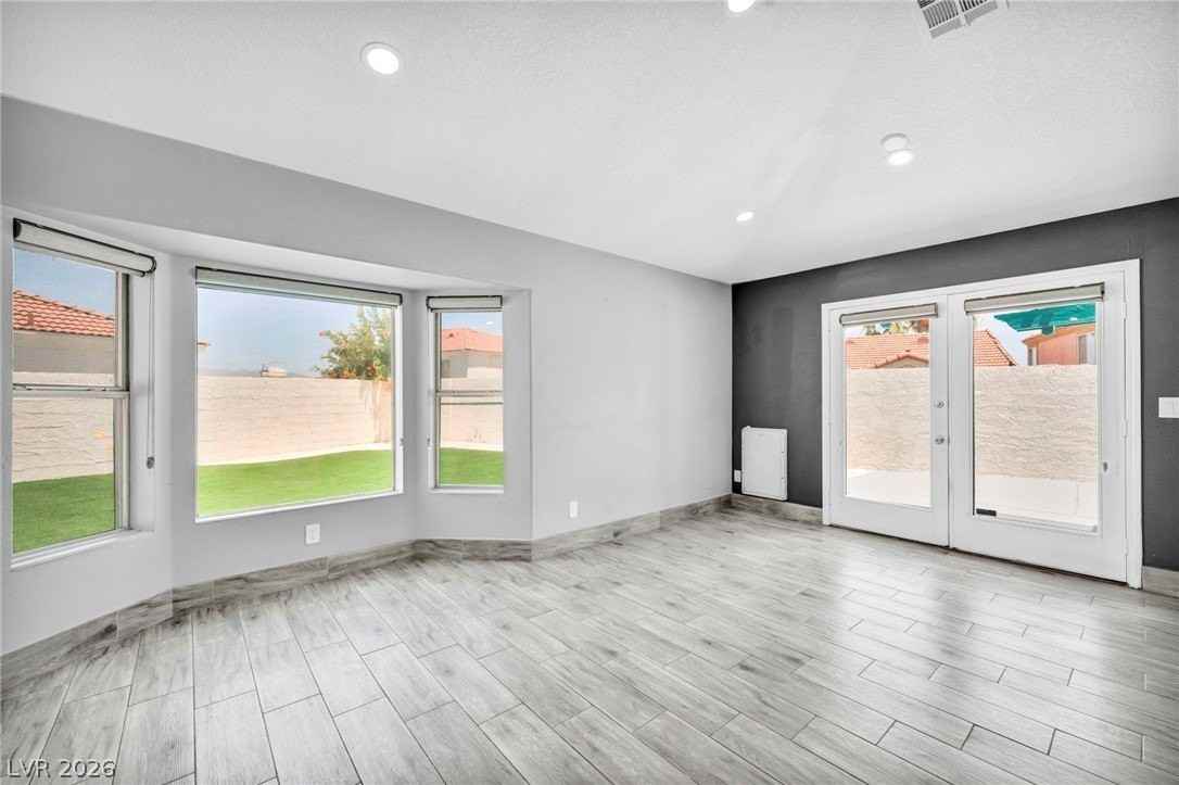 3000 Blue Fin Cir - Photo 7 of 50