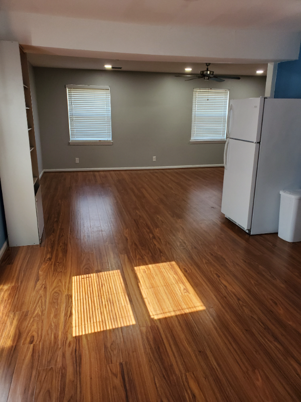 5315 Greenbrook Dr - Photo 3 of 8
