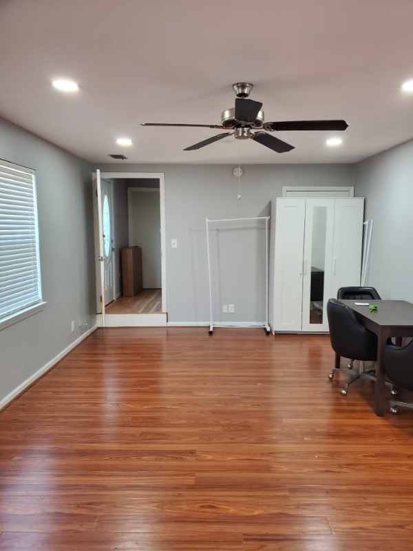 5315 Greenbrook Dr - Photo 5 of 8