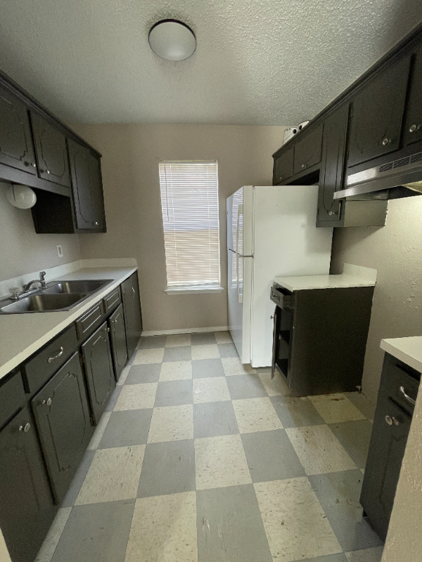 127 Willowbrook Dr - Photo 4 of 14