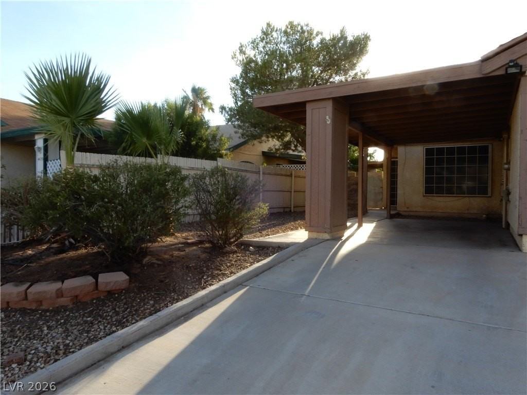 4431 Honeydew Cir - Photo 2 of 12