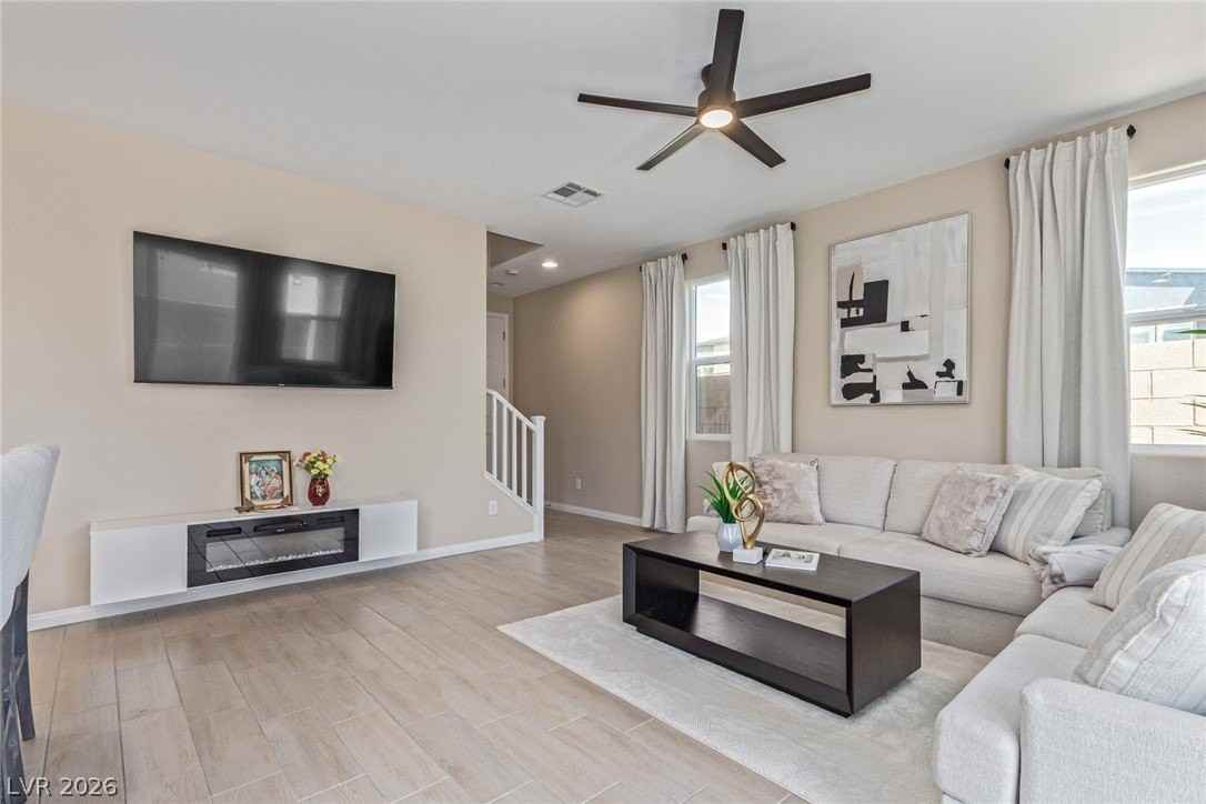 10212 Starlit Canyon Ct - Photo 5 of 34