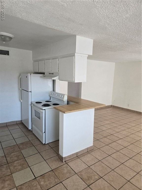 537 Calcaterra Cir #F - Photo 3 of 15