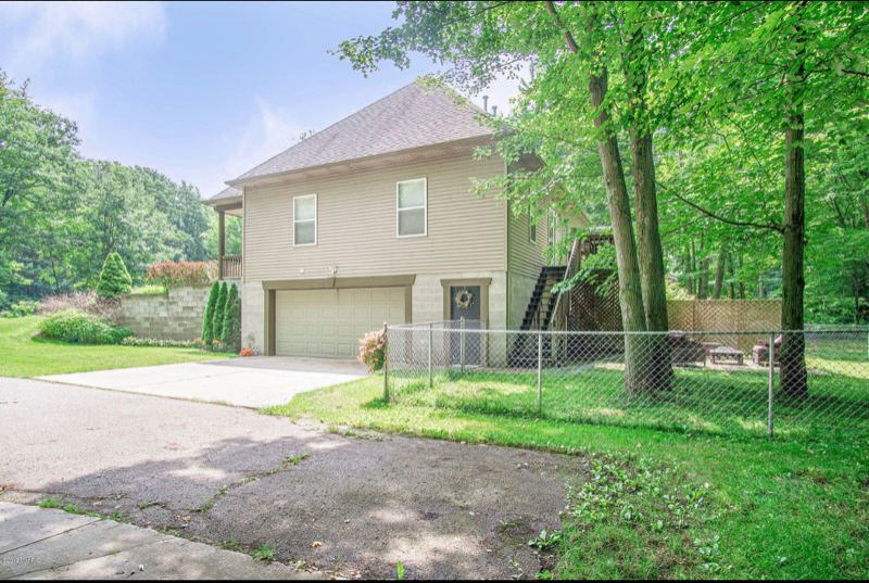 18503 148th Ave - Photo 5 of 24