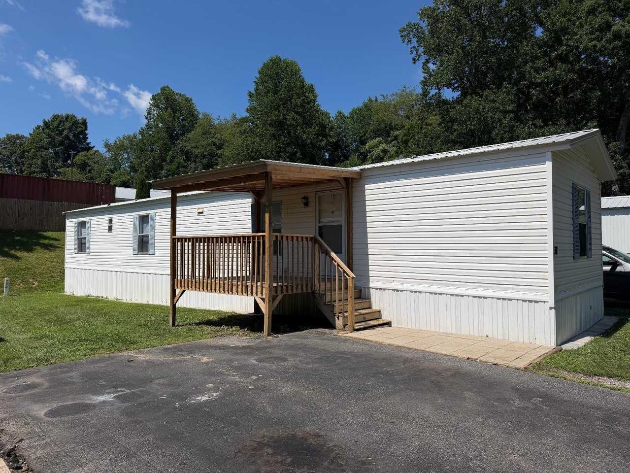 38 Tylers Cookie Ln - Photo 2 of 29