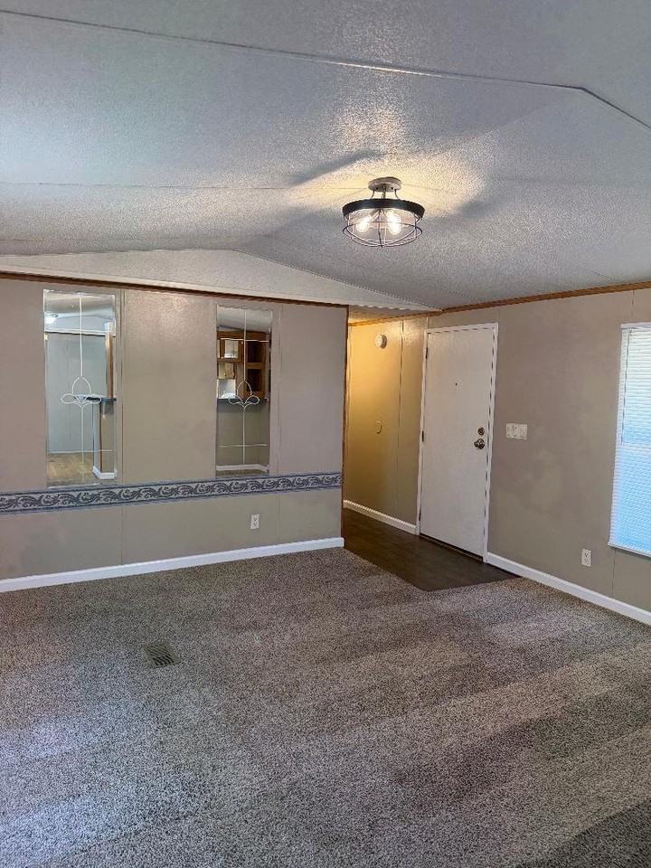 38 Tylers Cookie Ln - Photo 5 of 29