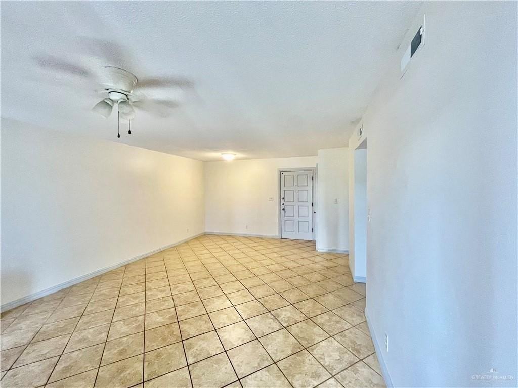 825 Santa Isabel Blvd #C8 - Photo 4 of 8