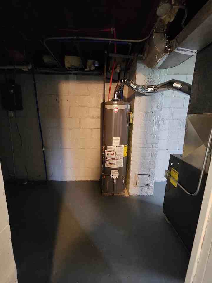 615 Vermont St - Photo 4 of 10