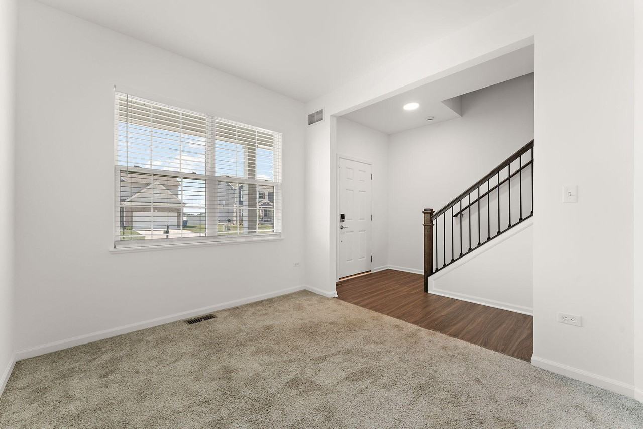 11423 Thomas St - Photo 6 of 25