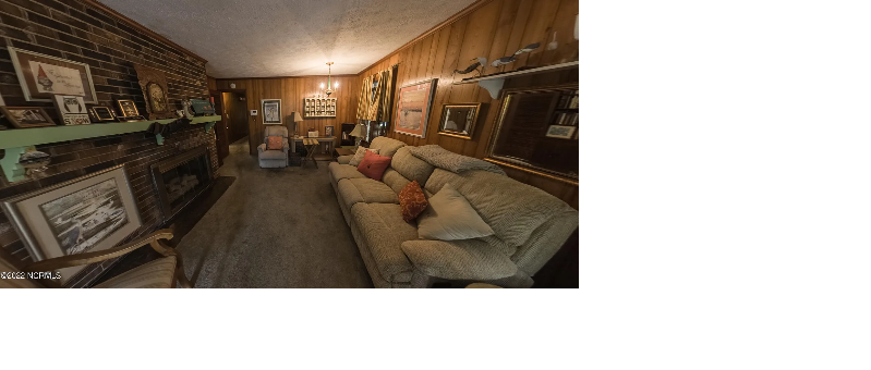 702 N Elm St - Photo 3 of 17