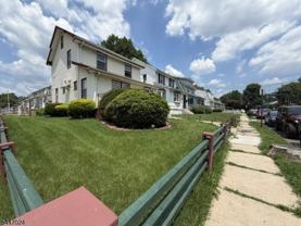 191 Hollywood Ave - Photo 1 of 1