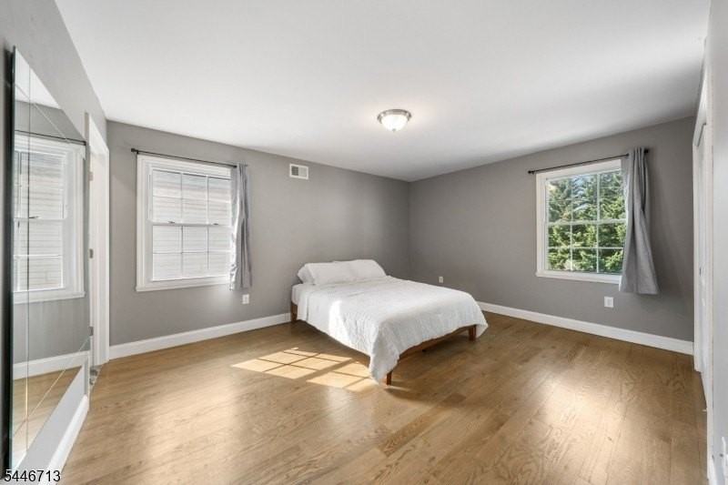 128 Baltimore Ave - Photo 2 of 15