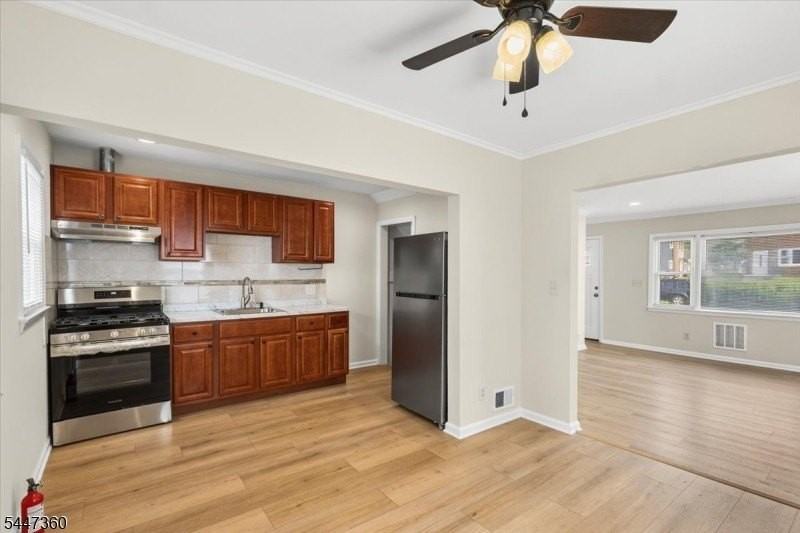1212 Burnet Ave - Photo 3 of 19