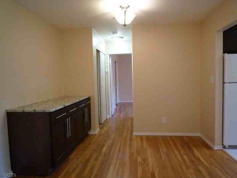 16 Deanna Dr #32 - Photo 3 of 13