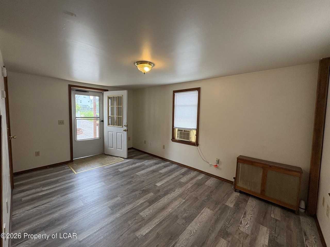 264 Rear High Street - Photo 4 of 10