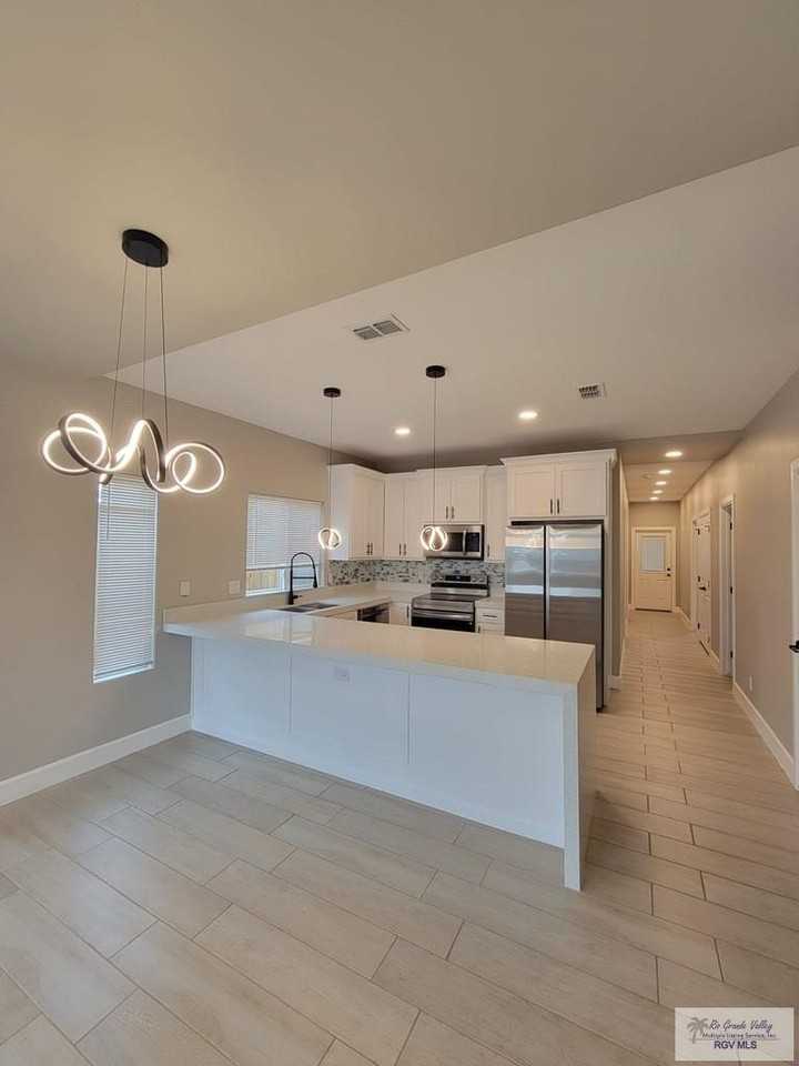 3215 Villa Rosa Dr #A - Photo 5 of 18