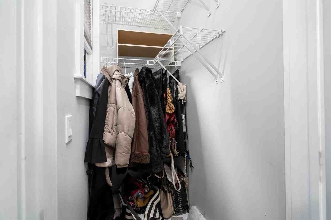 591 Jersey Ave #3 - Photo 7 of 18