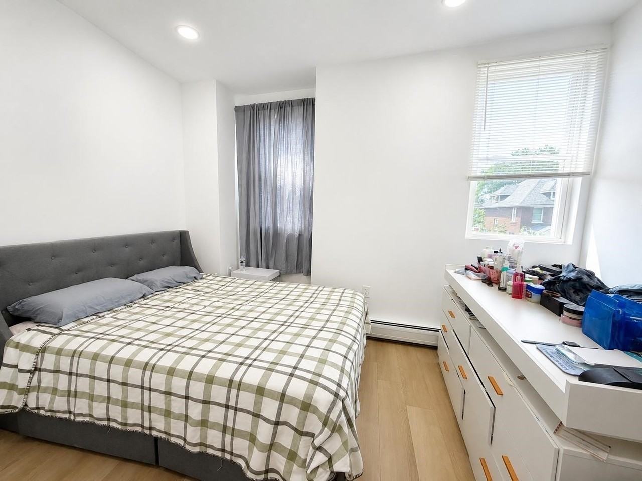 4314 Kennedy Blvd #1 - Photo 7 of 17