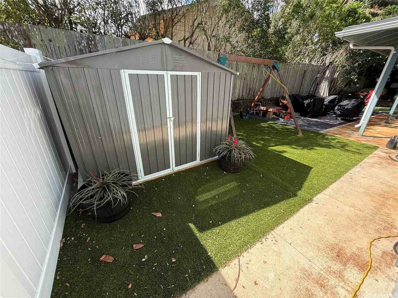 1268 Ulupii St - Photo 2 of 25
