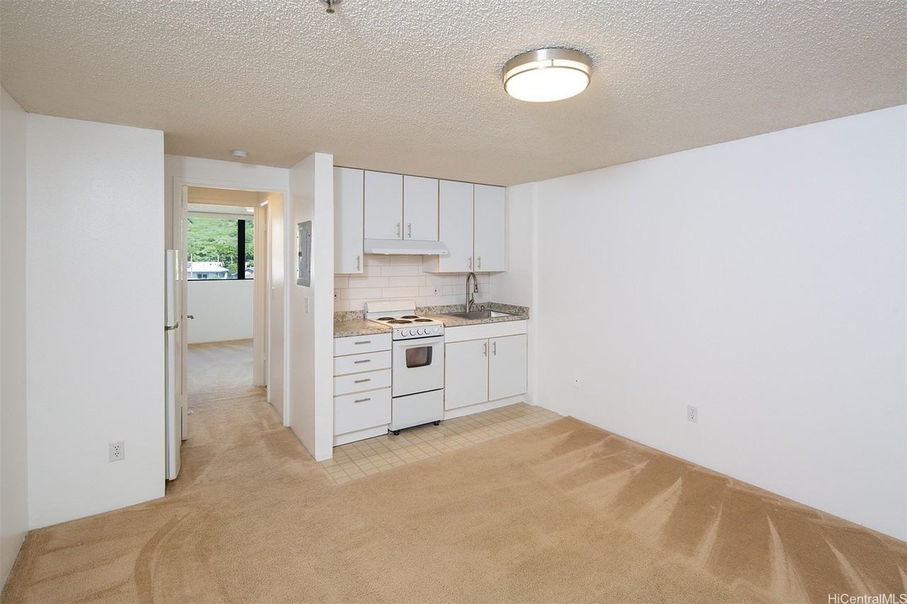 2860 Waialae Ave #302 - Photo 2 of 11