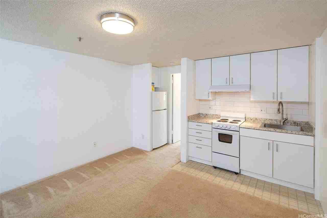 2860 Waialae Ave #302 - Photo 3 of 11