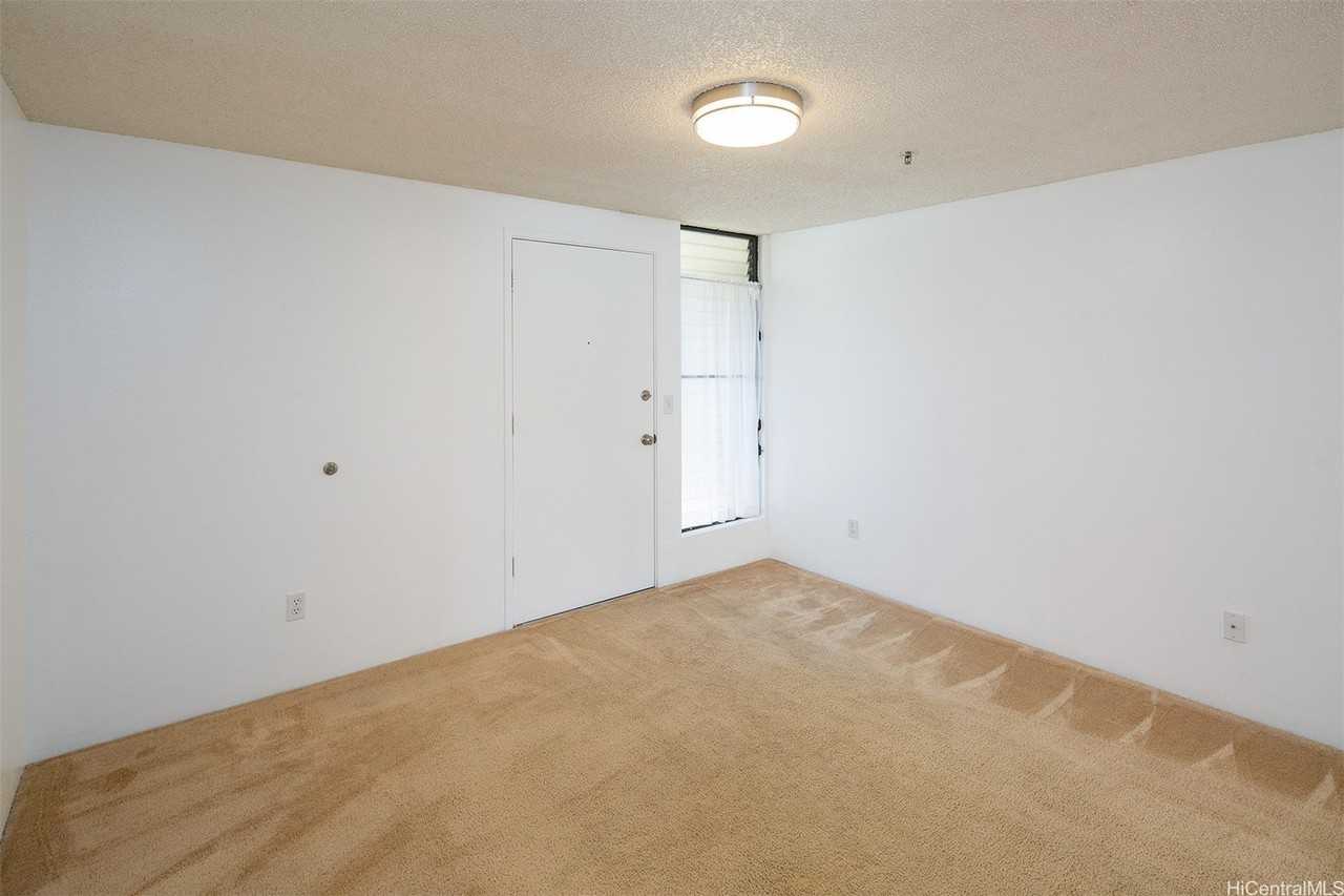 2860 Waialae Ave #302 - Photo 5 of 11