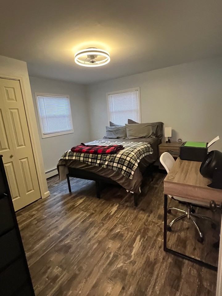 1401 Evergreen Ave #1401 - Photo 4 of 4