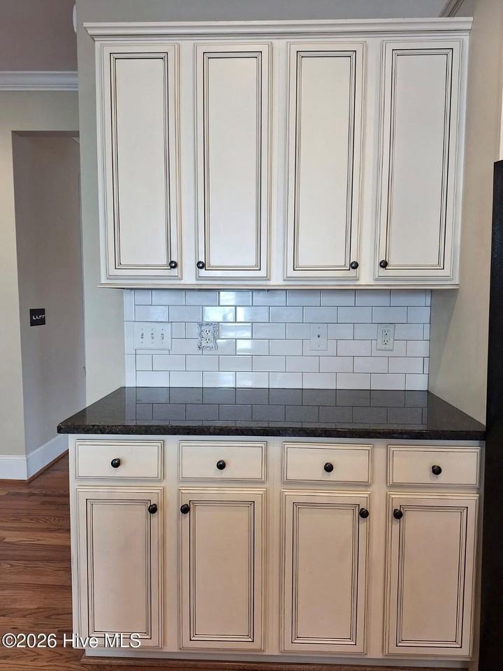 168 Blackwater Dr - Photo 6 of 26