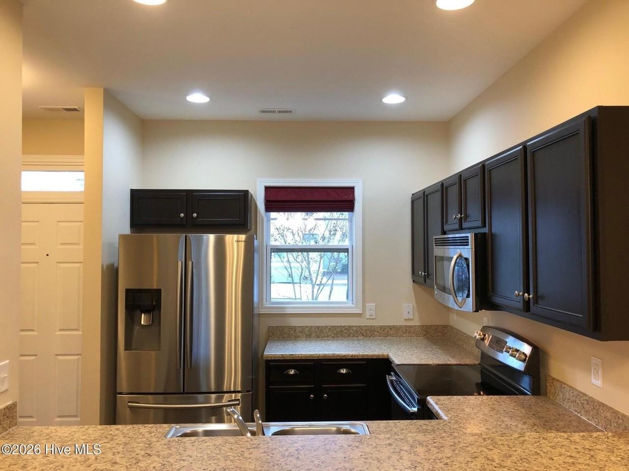 4519 Exuma Ln - Photo 2 of 16