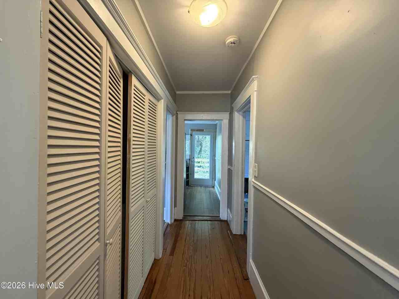 414 Bladen St - Photo 5 of 9