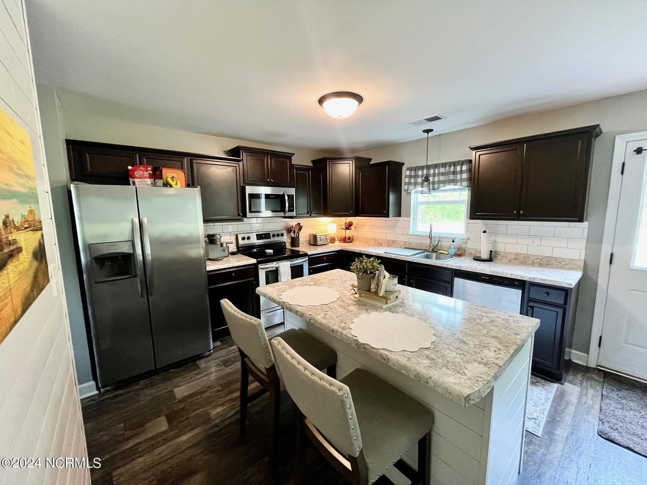 108 Wynstone Dr - Photo 5 of 21