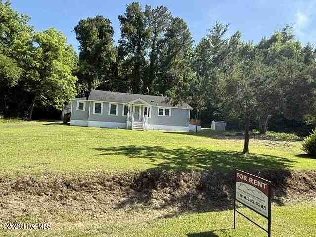 128 Peterson Hill Ave - Photo 3 of 27