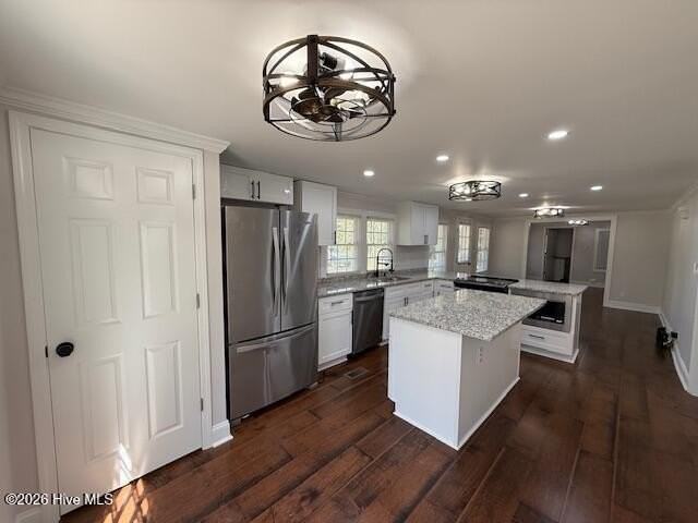 128 Peterson Hill Ave - Photo 5 of 27