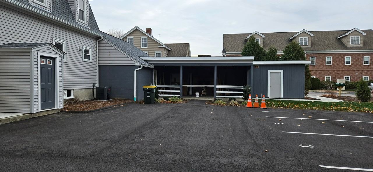 606 Putnam Pike #B - Photo 5 of 18