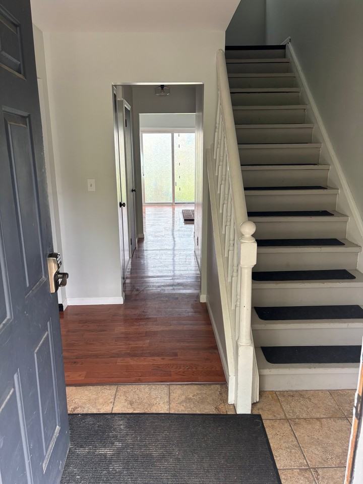 235 Pine St - Photo 2 of 17