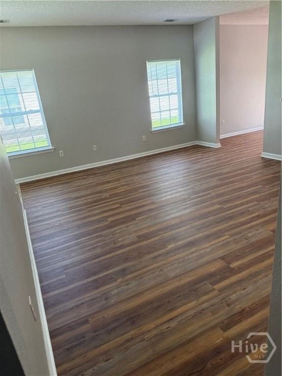 35 Ross Way - Photo 3 of 7