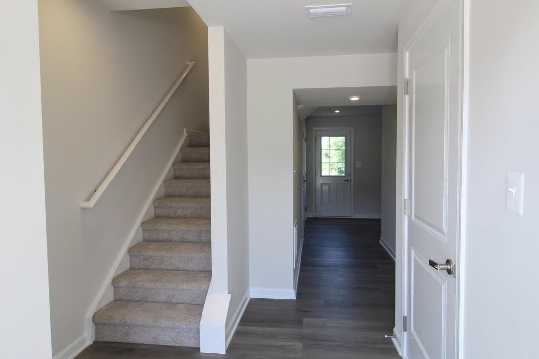 2910 Orchard Ridge Ln - Photo 3 of 36